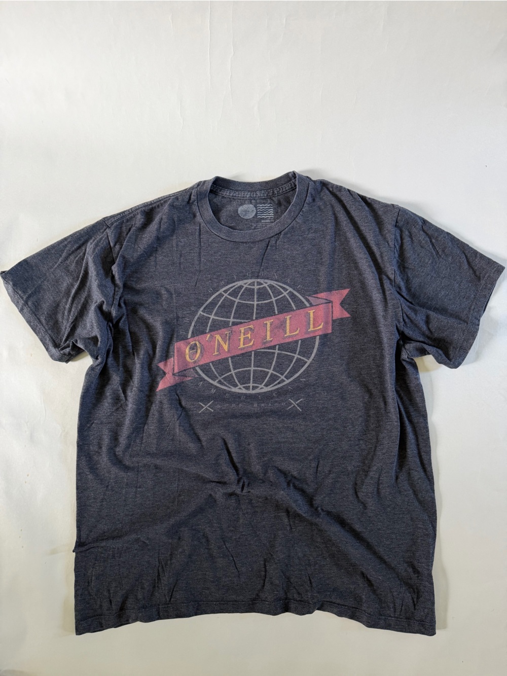 O'Neill Men's Charcoal Graphic Tee with Pink Banner